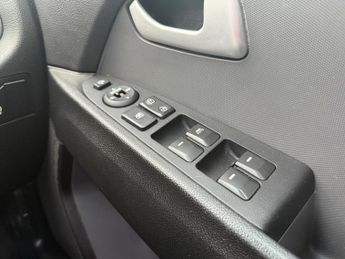 KIA SPORTAGE 2.0 CRDi KX-4