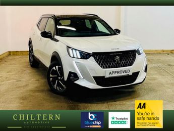 PEUGEOT 2008 1.2 PureTech GT