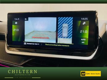 PEUGEOT 2008 1.2 PureTech GT