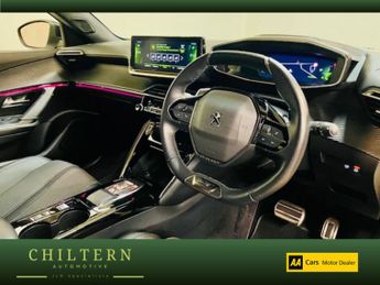 PEUGEOT 2008 1.2 PureTech GT