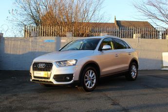 AUDI Q3 2.0 TFSI SE
