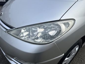 TOYOTA PREVIA 2.4 VVT-i T2