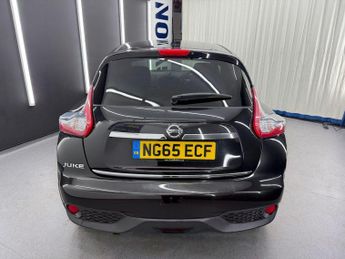 NISSAN JUKE 1.6 Tekna XTRON Euro 6 5dr