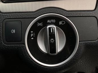 MERCEDES-BENZ E CLASS 2.1 E220d BlueTEC AMG Line G-Tronic+ Euro 6 (s/s) 2dr