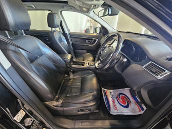 LAND ROVER DISCOVERY SPORT 2.0 TD4 HSE Black