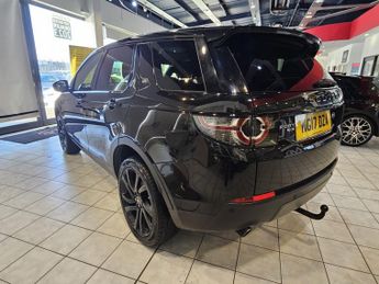 LAND ROVER DISCOVERY SPORT 2.0 TD4 HSE Black