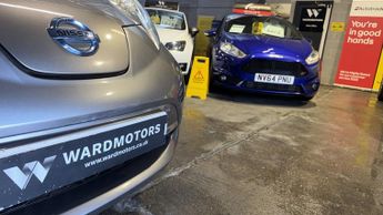 NISSAN LEAF 24kWh Visia Electric Automatic Grey 5dr LOW TAX+SATNAV+DAB