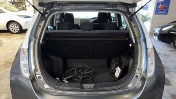 NISSAN LEAF 24kWh Visia Electric Automatic Grey 5dr LOW TAX+SATNAV+DAB