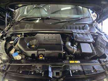 LAND ROVER RANGE ROVER EVOQUE 2.0 TD4 HSE Dynamic
