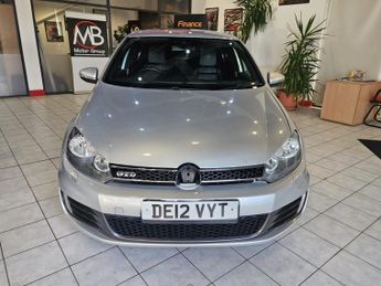 VOLKSWAGEN GOLF 2.0 TDI GTD