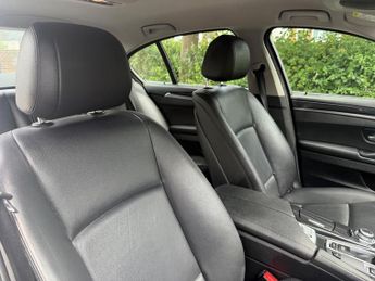 BMW 5 SERIES 2.0 520d SE Saloon