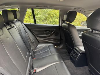 BMW 3 SERIES 2.0 320d Luxury Touring