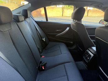 BMW 3 SERIES 2.0 318d SE Saloon