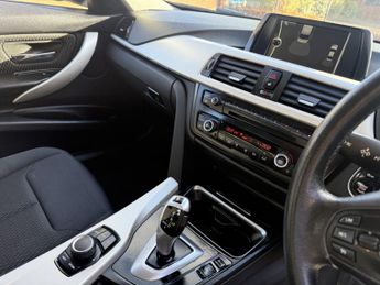 BMW 3 SERIES 2.0 318d SE Saloon