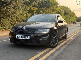 Skoda Octavia 2.0 TDI vRS Euro 6 (s/s) 5dr (SNav)