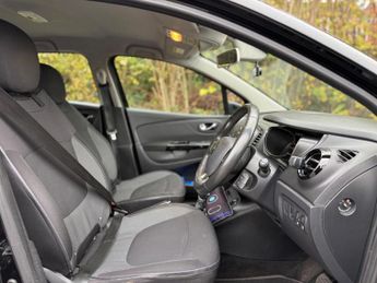 RENAULT CAPTUR 1.5 dCi ENERGY Dynamique Nav Auto Euro 6 (s/s) 5dr