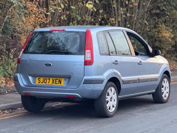 FORD FUSION 1.4 Style Climate Durashift EST 5dr