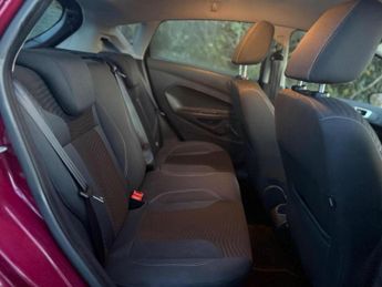 FORD FIESTA 1.6 Zetec Powershift Euro 5 5dr