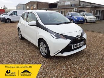Toyota AYGO 1.0 VVT-i x-play Euro 6 5dr