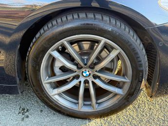 BMW 5 SERIES 2.0 520d M Sport Auto xDrive Euro 6 (s/s) 4dr