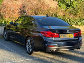 BMW 5 SERIES 2.0 520d M Sport Auto xDrive Euro 6 (s/s) 4dr