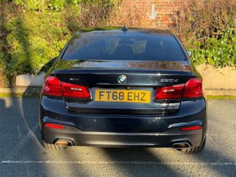 BMW 5 SERIES 2.0 520d M Sport Auto xDrive Euro 6 (s/s) 4dr
