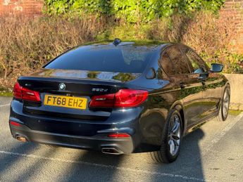 BMW 5 SERIES 2.0 520d M Sport Auto xDrive Euro 6 (s/s) 4dr