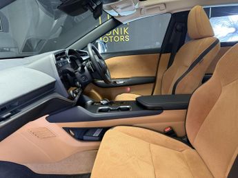 LEXUS RZ 450e 71.4kWh Takumi