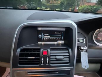 VOLVO XC60 2.4 D5 SE Lux Geartronic AWD Euro 5 5dr