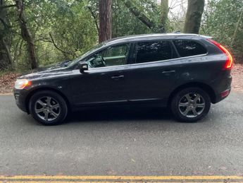 VOLVO XC60 2.4 D5 SE Lux Geartronic AWD Euro 5 5dr