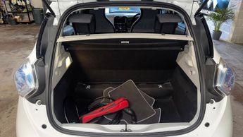 RENAULT ZOE Dynamique Nav Electric Automatic White BATTERY OWNED+1 KEEPER+LO