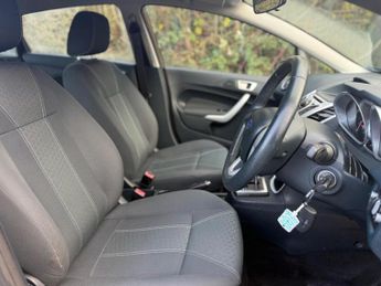 FORD FIESTA 1.4 Zetec 5dr