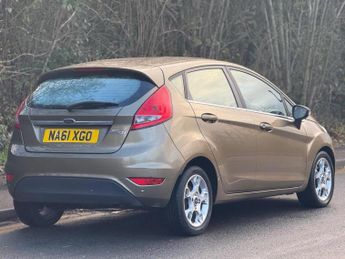 FORD FIESTA 1.4 Zetec 5dr