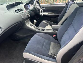 HONDA CIVIC 1.8 i-VTEC ES