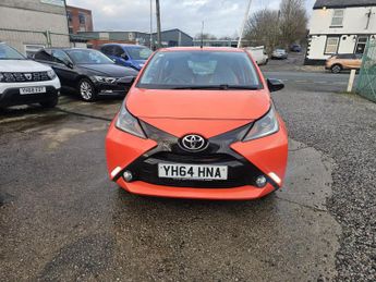 Toyota AYGO 1.0 VVT-i x-cite