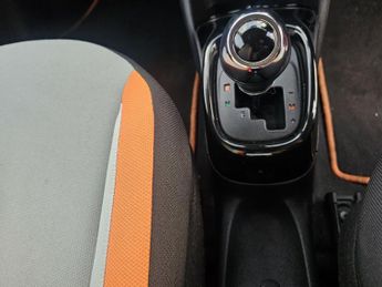 TOYOTA AYGO 1.0 VVT-i x-cite