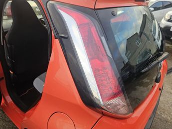 TOYOTA AYGO 1.0 VVT-i x-cite