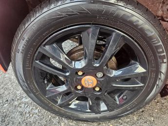 TOYOTA AYGO 1.0 VVT-i x-cite