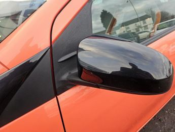 TOYOTA AYGO 1.0 VVT-i x-cite