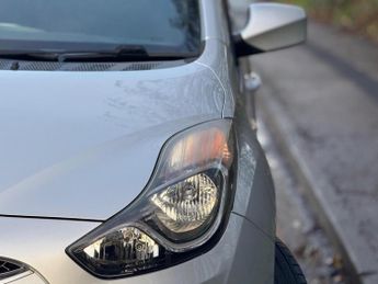 HYUNDAI IX20 1.6 Active Auto Euro 5 5dr