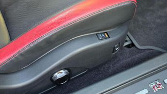 NISSAN GT-R 3.8 V6 Recaro Auto 4WD Euro 6 2dr