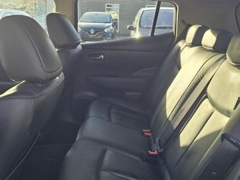 NISSAN LEAF 30kWh Tekna