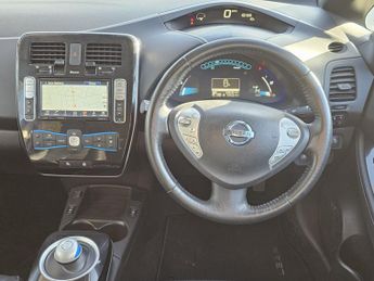NISSAN LEAF 30kWh Tekna