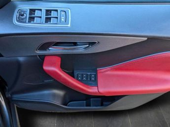 JAGUAR F-PACE 3.0 V6 S Auto AWD Euro 6 (s/s) 5dr