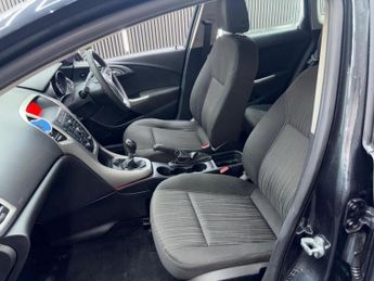 VAUXHALL ASTRA 1.4 16v Excite Euro 5 5dr