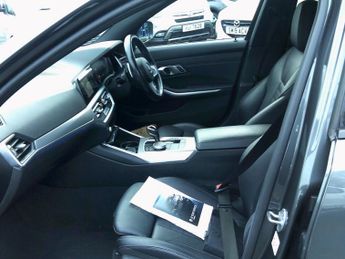 BMW 3 SERIES 2.0 320d M Sport Saloon