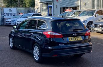 FORD FOCUS 1.6 Titanium Navigator Powershift Euro 5 5dr