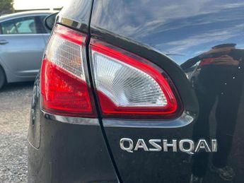 NISSAN QASHQAI 1.6 Acenta CVT 2WD Euro 5 5dr