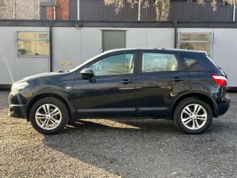 NISSAN QASHQAI 1.6 Acenta CVT 2WD Euro 5 5dr