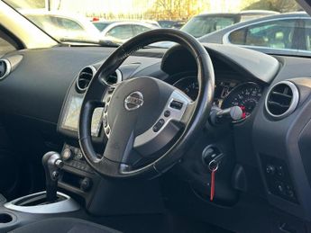 NISSAN QASHQAI 1.6 Acenta CVT 2WD Euro 5 5dr